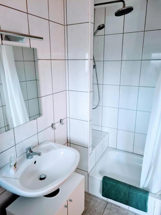 FeWo Kombüse - ruhig gelegen und mit großem Garten, nah am Achterwasser Krummin Exterior foto